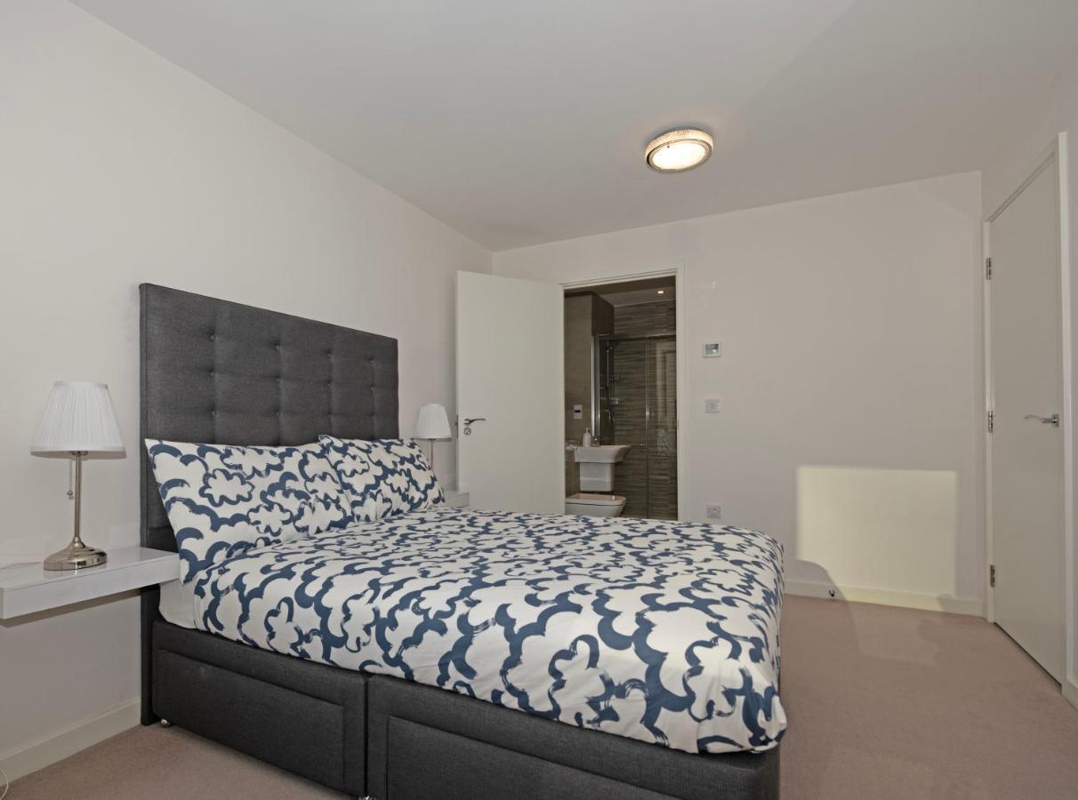 Kew Bridge Penthouse * Londres